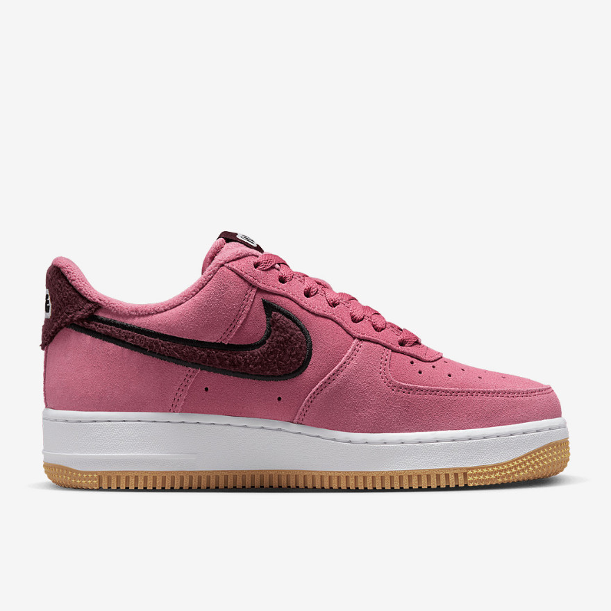 Nike Sportswear Womens Air Force 1 07 SE