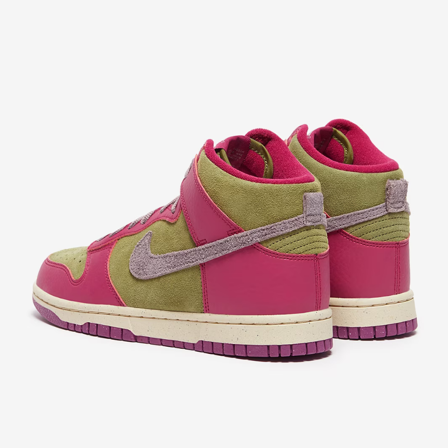 Nike Sportswear Womens Dunk High