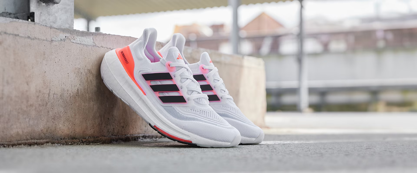 adidas Womens Ultraboost Light