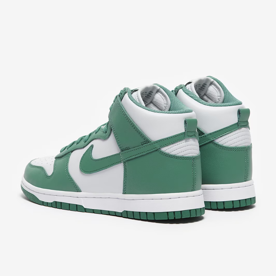 Nike Sportswear Womens Dunk High