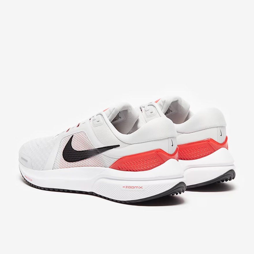 Nike Air Zoom Vomero 16