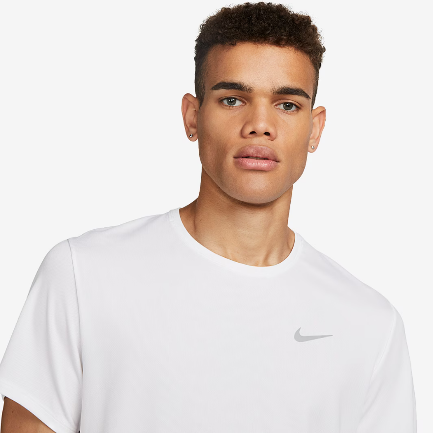 Nike Dri-FIT UV Miler T-Shirt