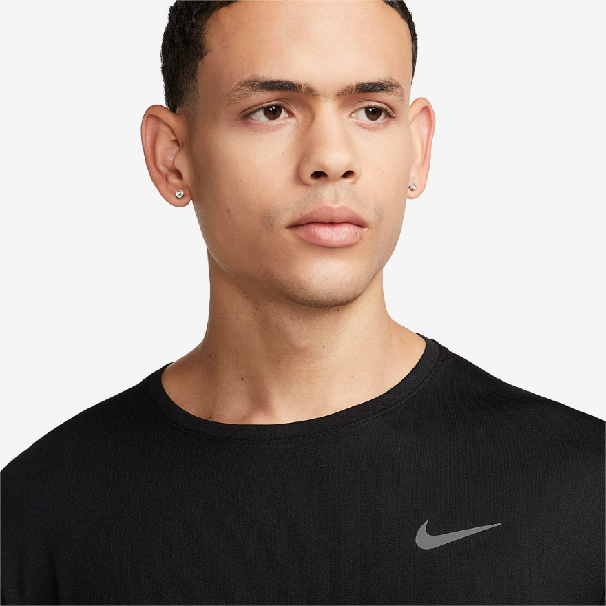 Nike Dri-FIT UV Miler T-Shirt