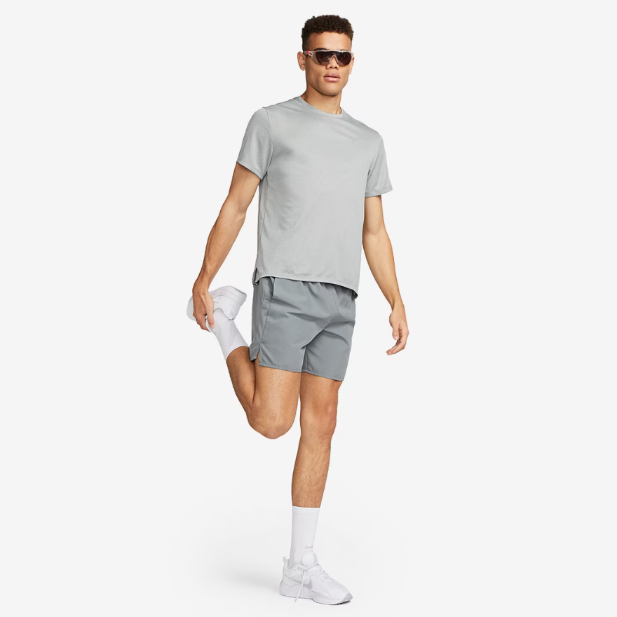 Nike Dri-FIT UV Miler T-ShirtParticle Grey/Grey Fog/Reflective Silv