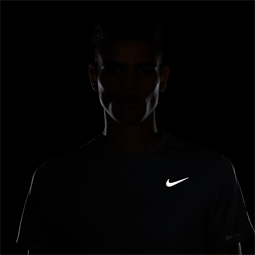 Nike Dri-FIT UV Miler T-ShirtParticle Grey/Grey Fog/Reflective Silv