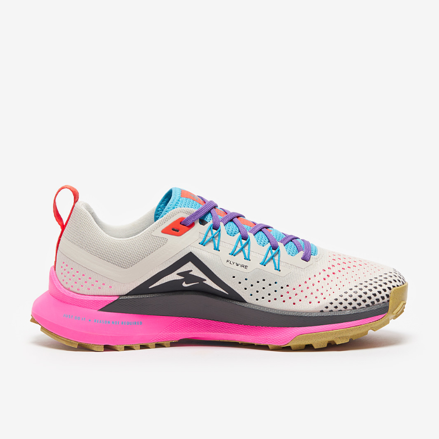 Nike Womens React Pegasus Trail 4