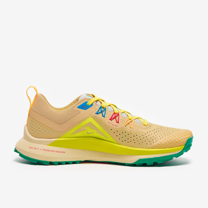 Nike Womens React Pegasus Trail 4