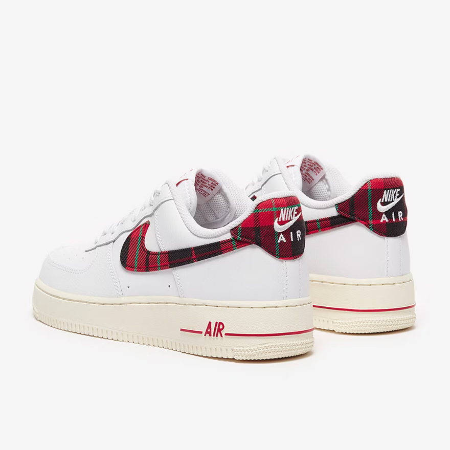 Nike Sportswear Air Force 1 07 LV8 - White/University Red/Stadium Green