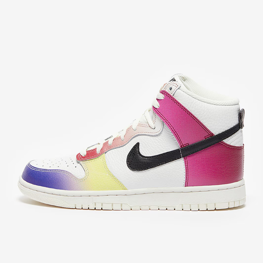 Nike Sportswear Womens Dunk High