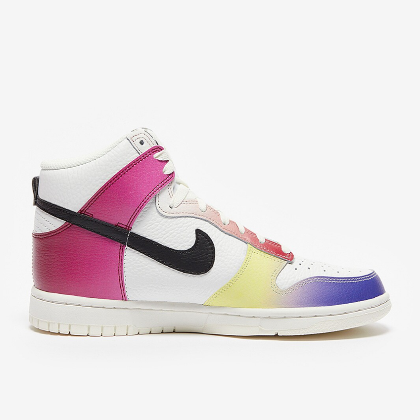 Nike Sportswear Womens Dunk High