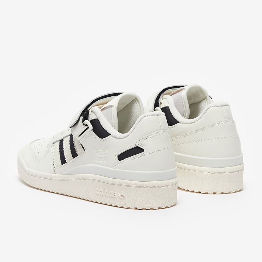 adidas Originals Womens Forum LowOff White/Core White/Core Black