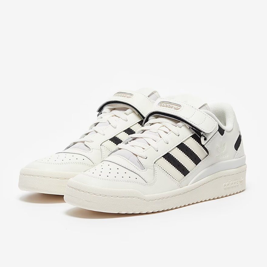 adidas Originals Womens Forum LowOff White/Core White/Core Black