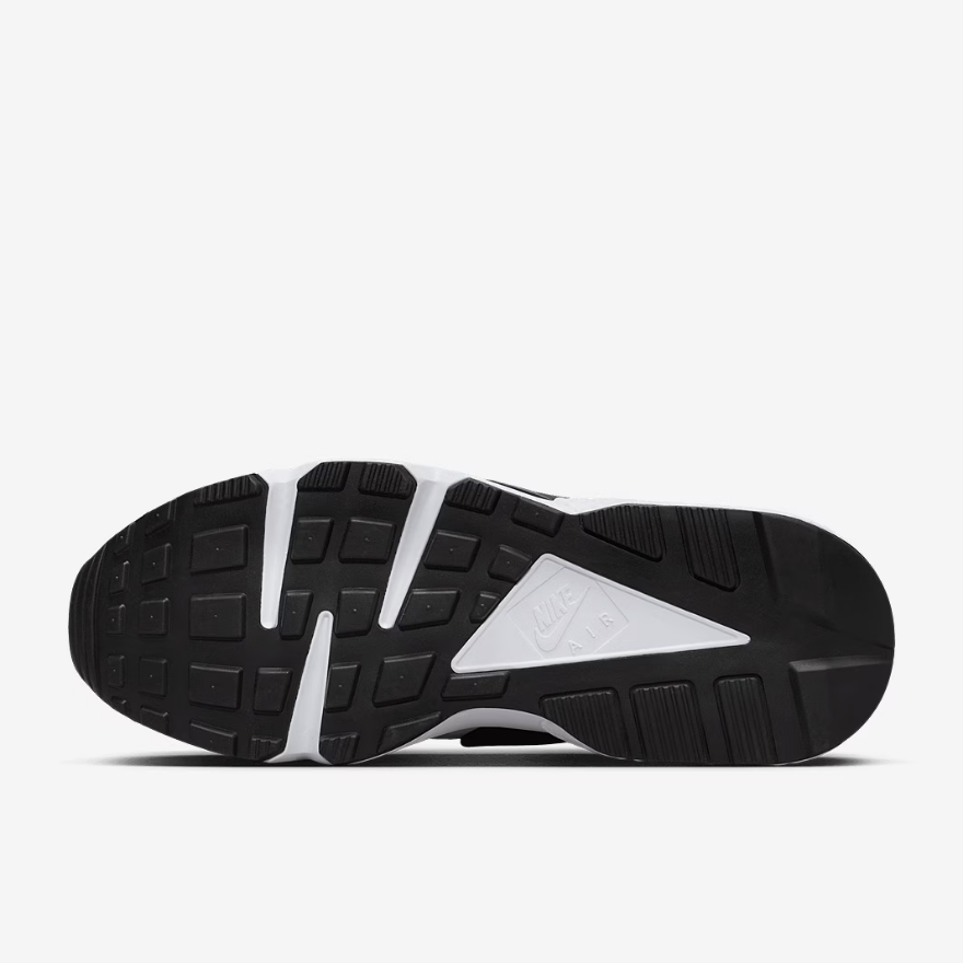 Nike Sportswear Air HuaracheWhite/Metallic Silver/Infrared 23/Black
