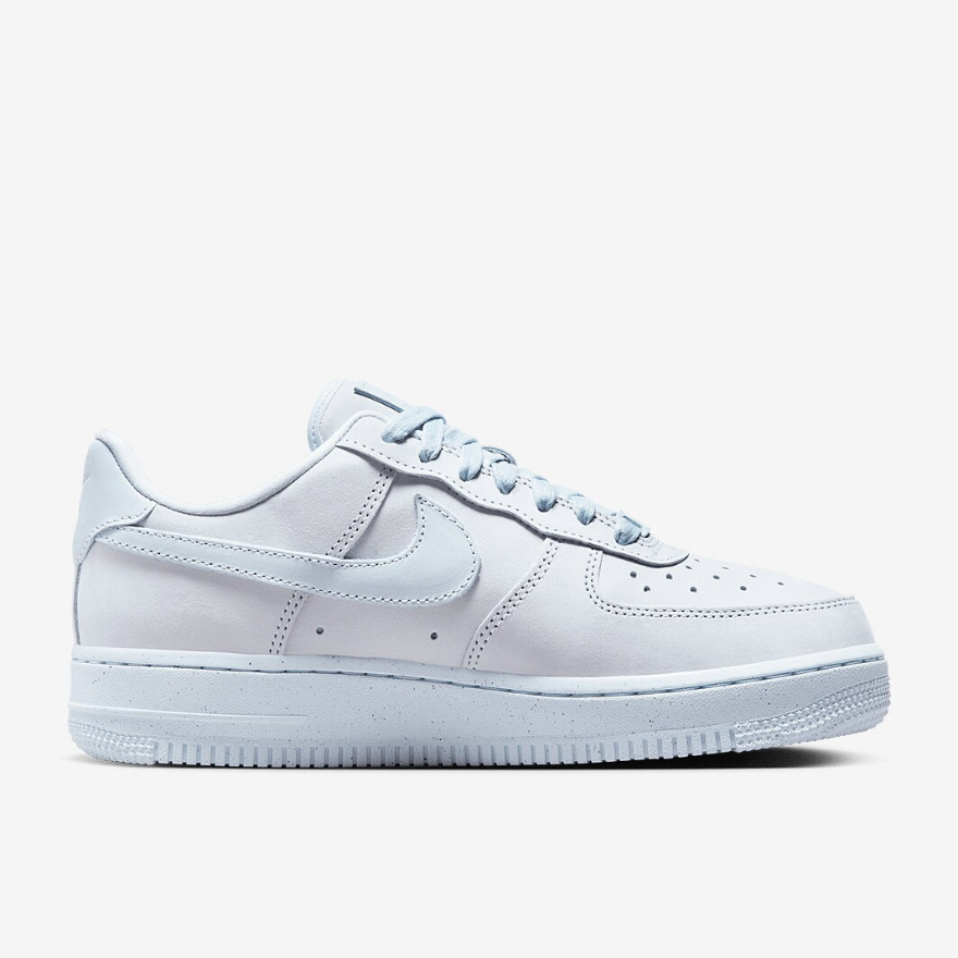 Nike Sportswear Womens Air Force 1 07 PRM