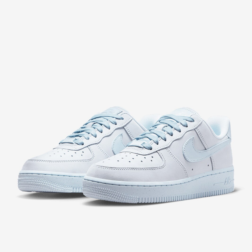 Nike Sportswear Womens Air Force 1 07 PRM