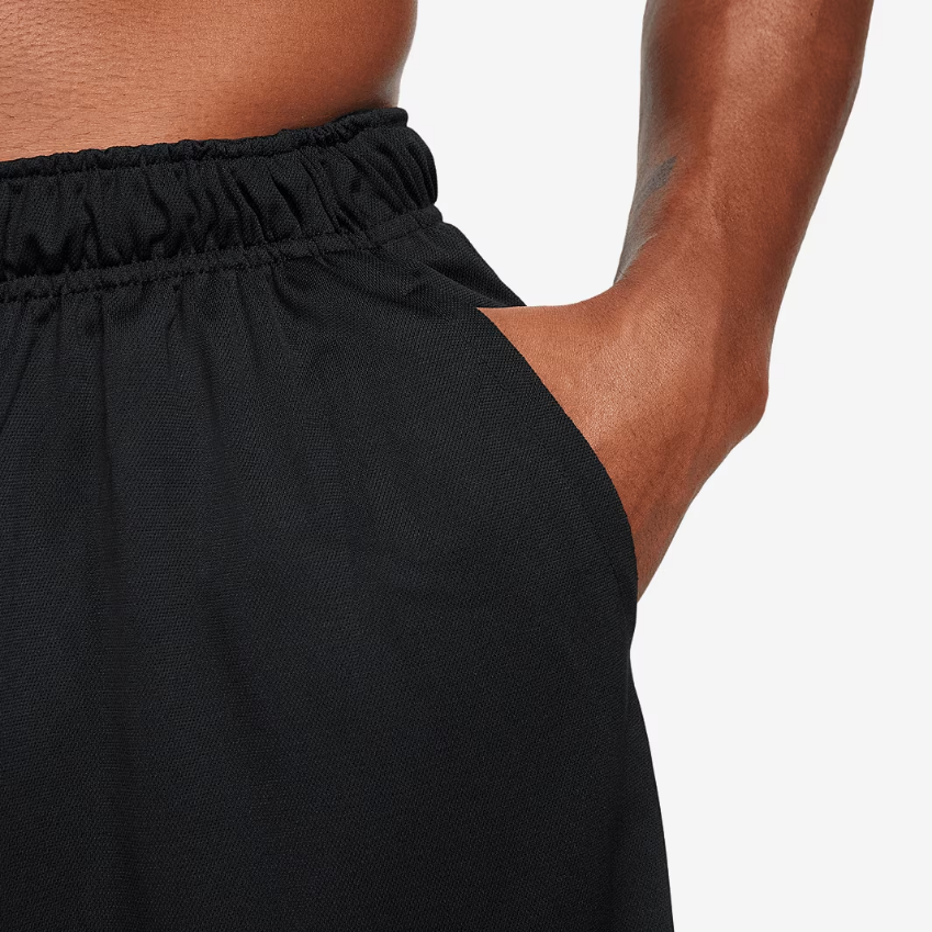 Nike Dri-FIT Totality 9 Inch ShortsBlack/Black/Iron Grey/White