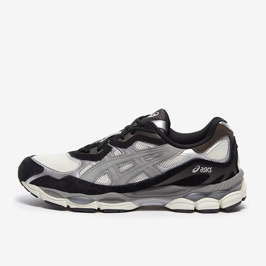 asics sportstyle trainers
