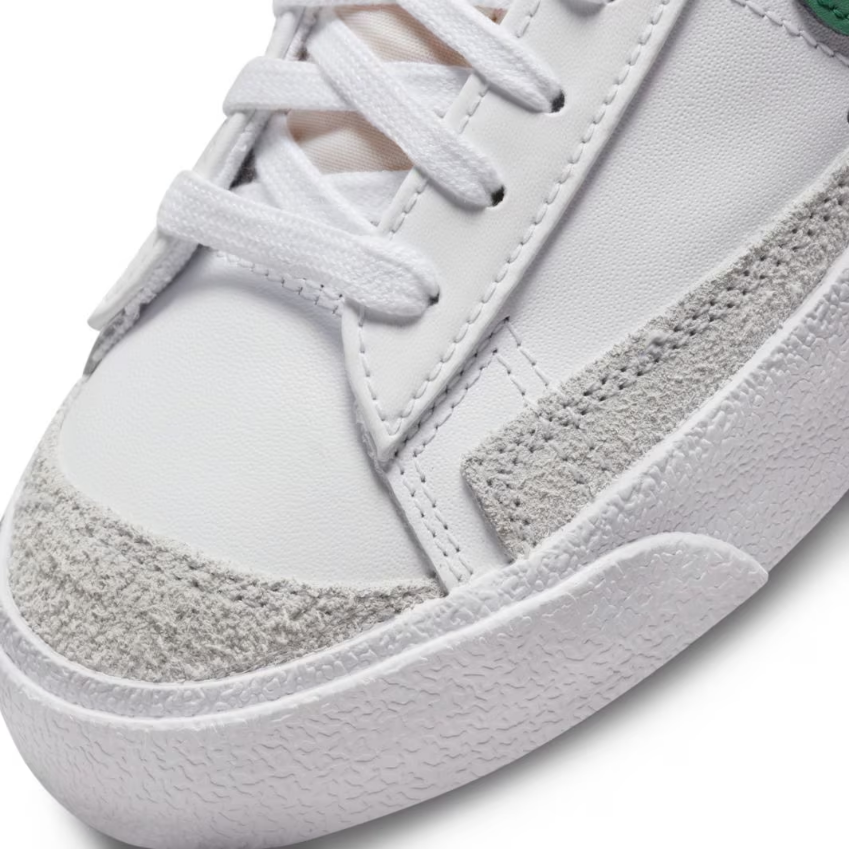 Nike Sportswear Womens Blazer Mid '77
